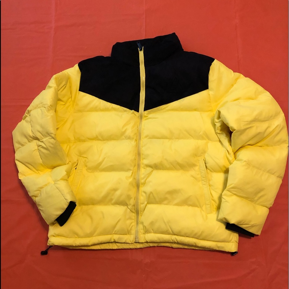 Coat - Picture 3 of 3
